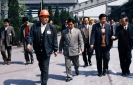 1995年4月23日，時任安徽省委副書記、省長回良玉（右二）蒞臨公司視察。